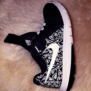 Nikes Toddler Boys 10.5